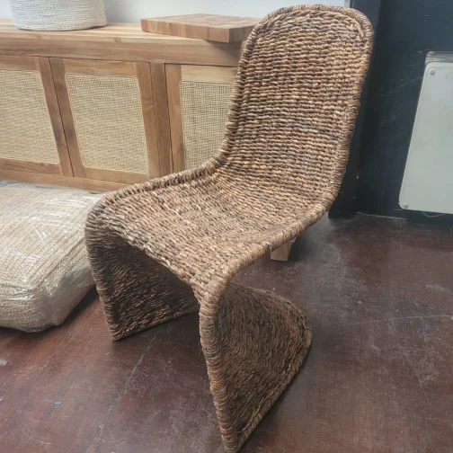 silla apilable vatta