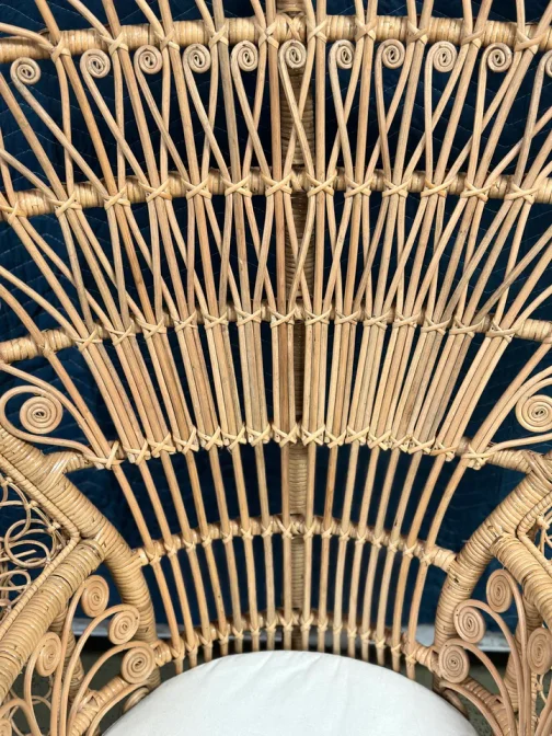 sillon peacock love